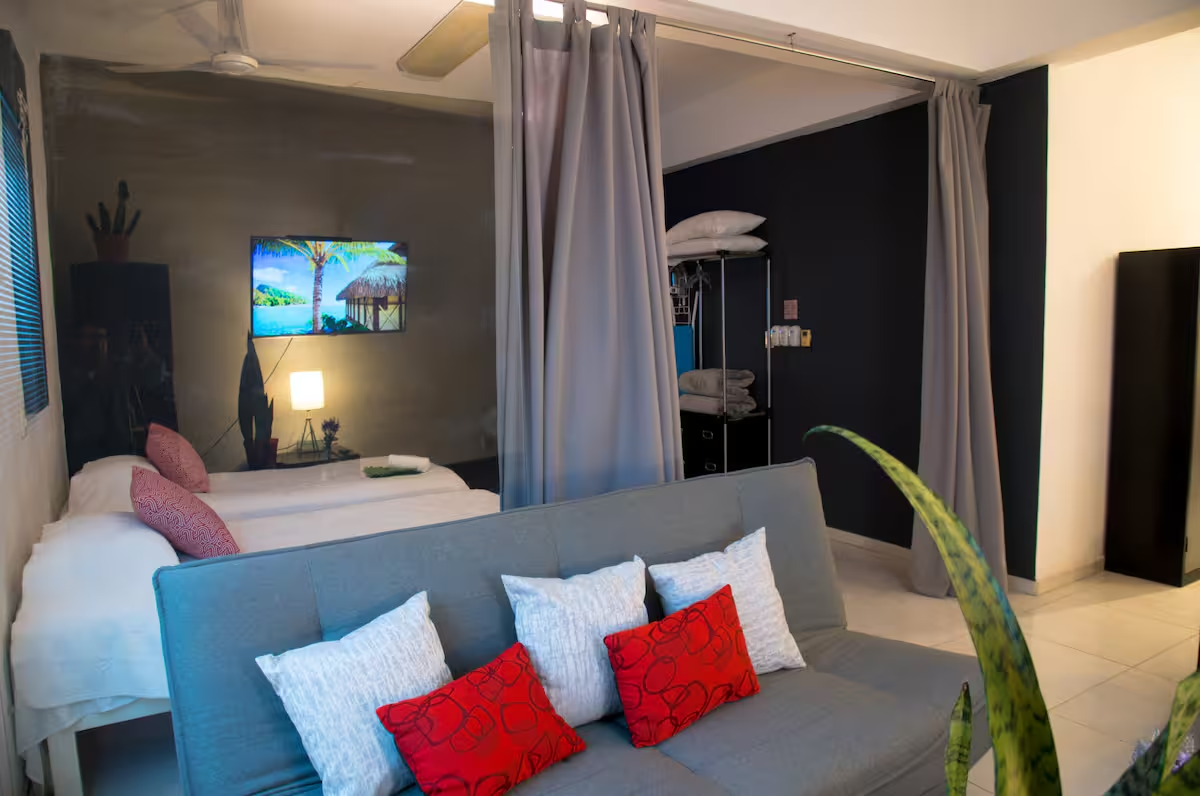 Suite CR 537 PB